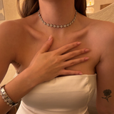 CRYSTELLE CLOVER NECKLACE