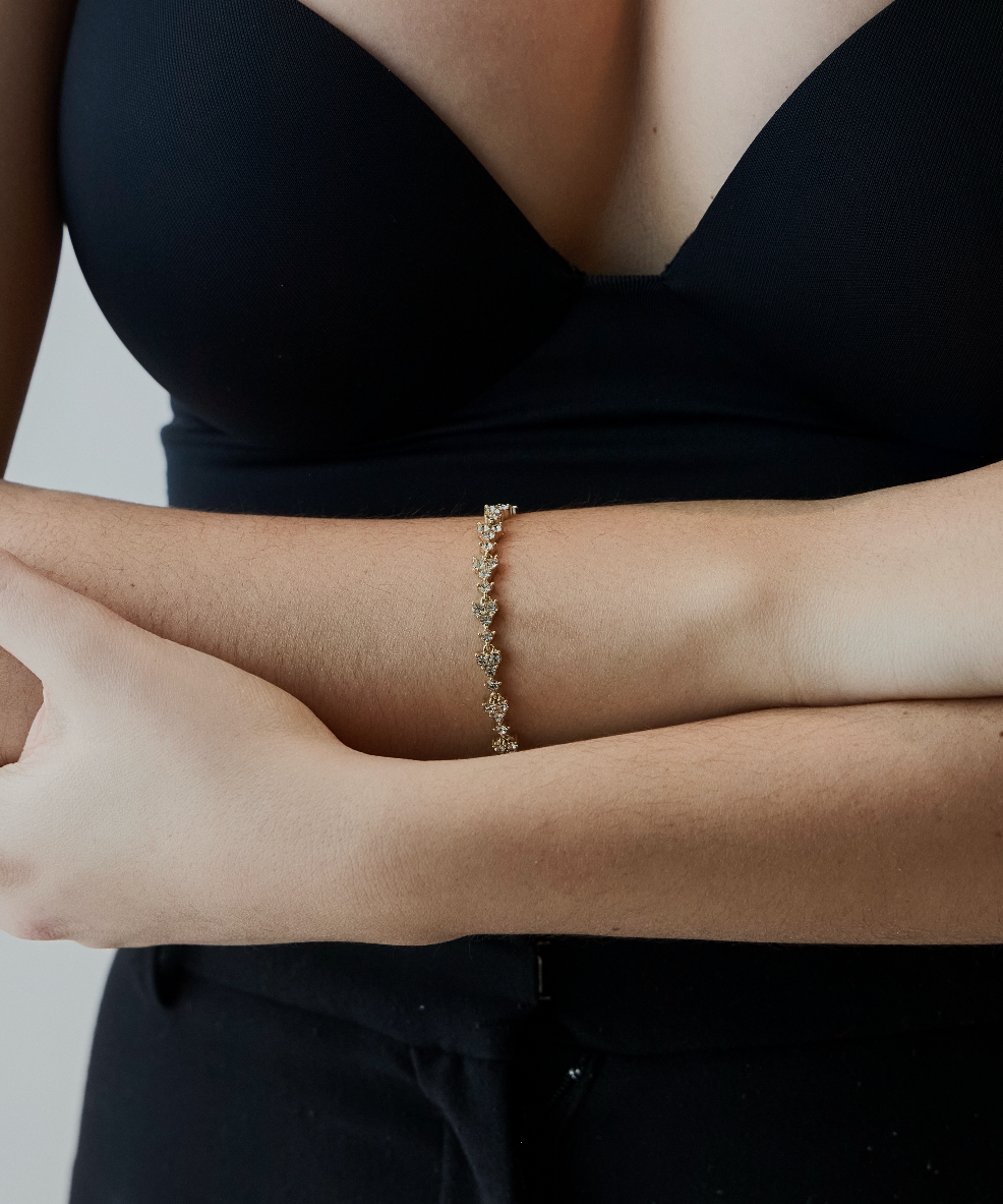Crystelle leaf bracelet
