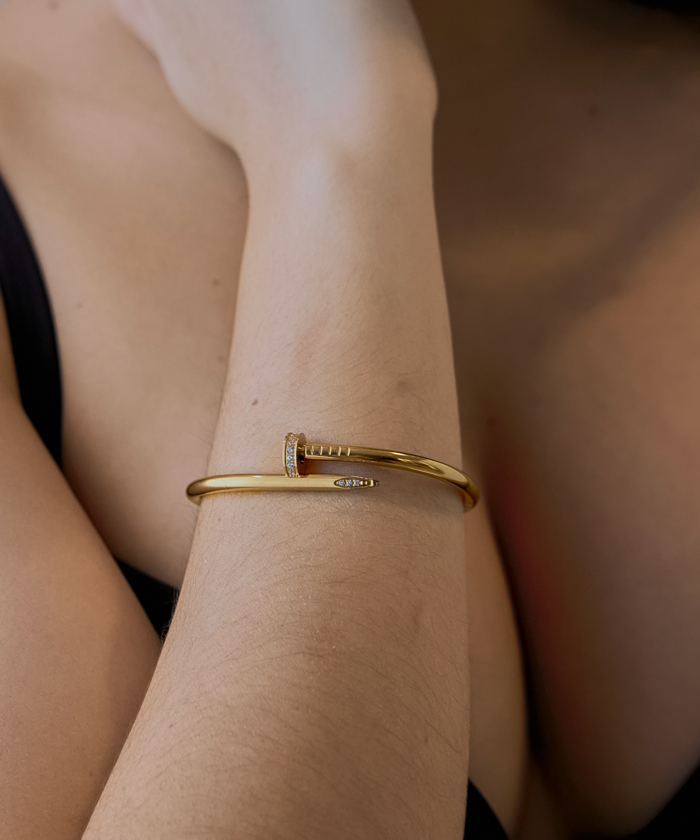 Crystelle Clou Bracelet