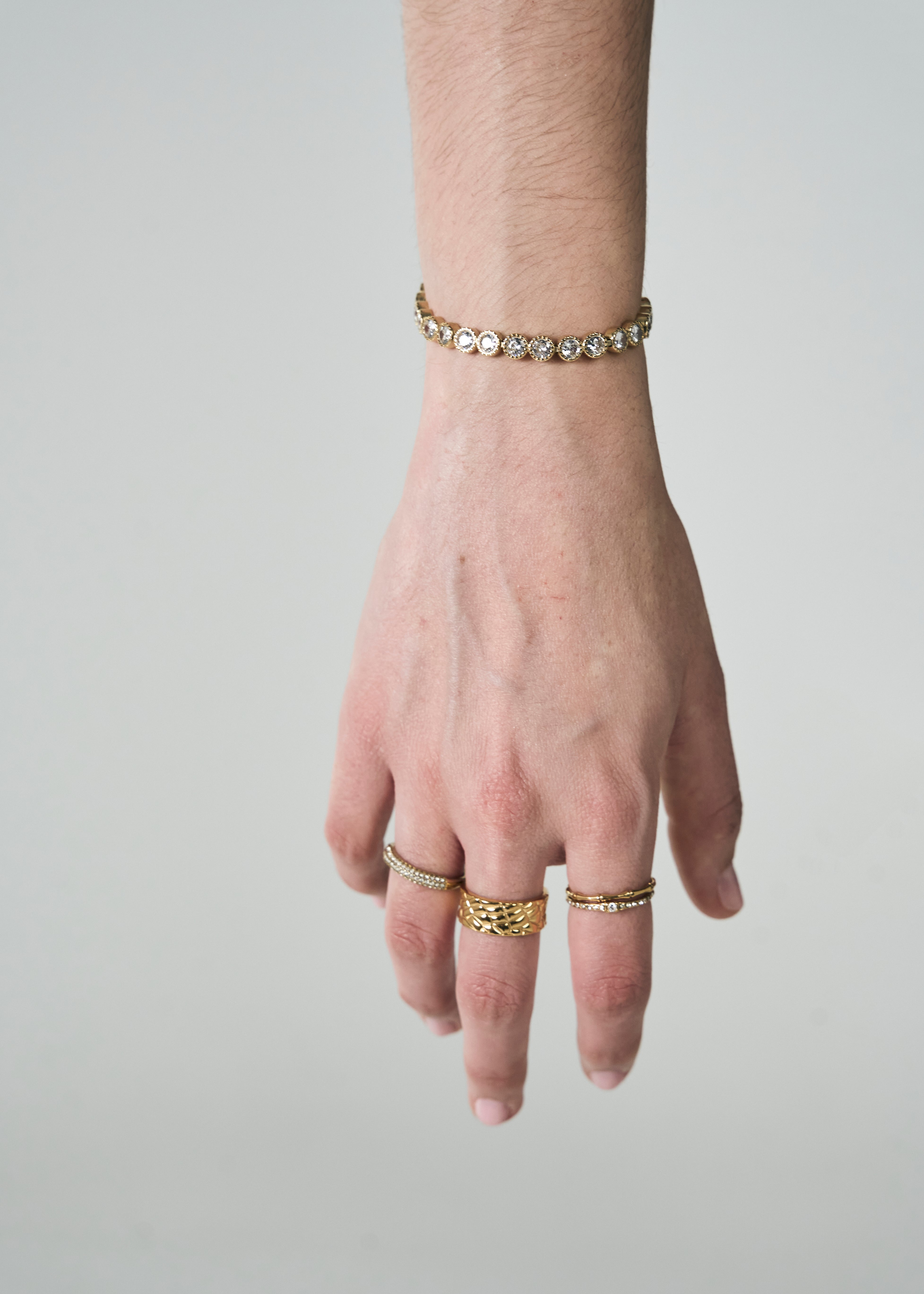 Crystelle Circle Bracelet