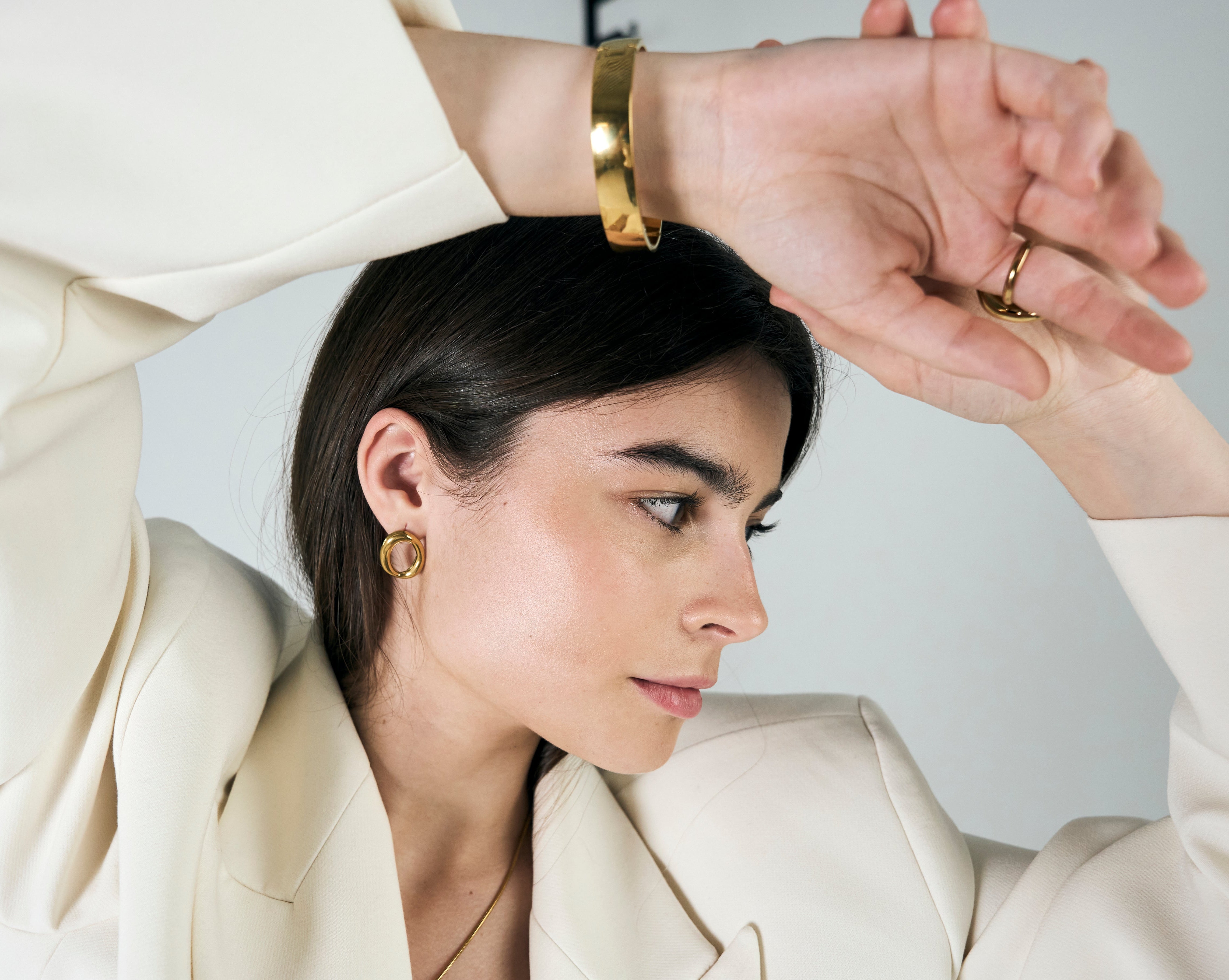 Gaia Bangle 12mm - Gold