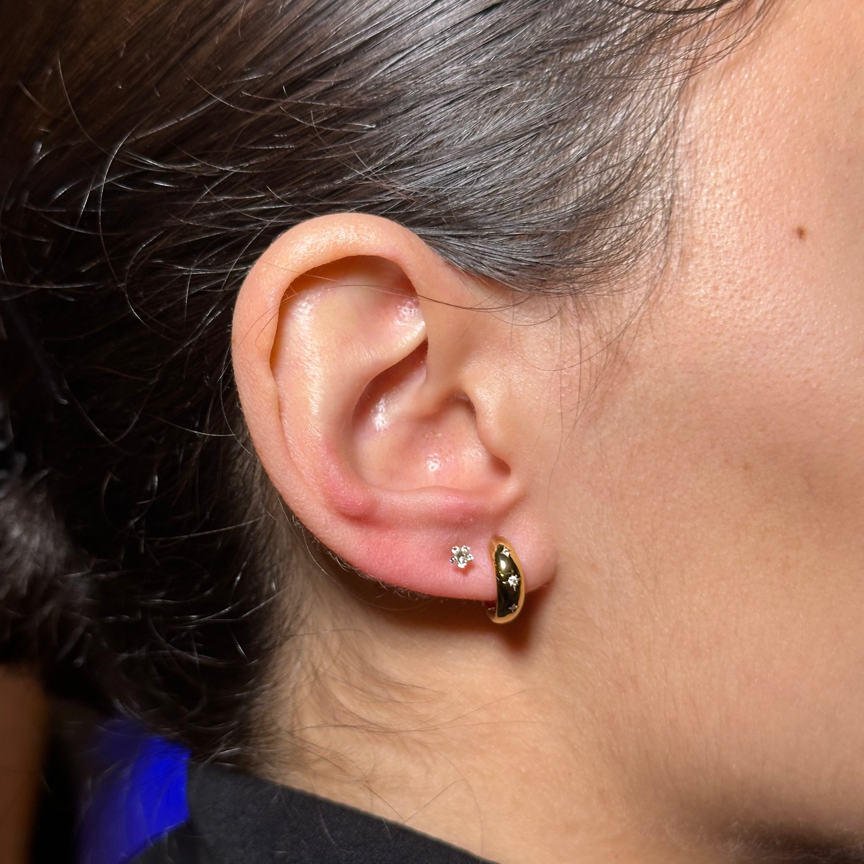 Daisy Cristal 3MM Oro Perforación